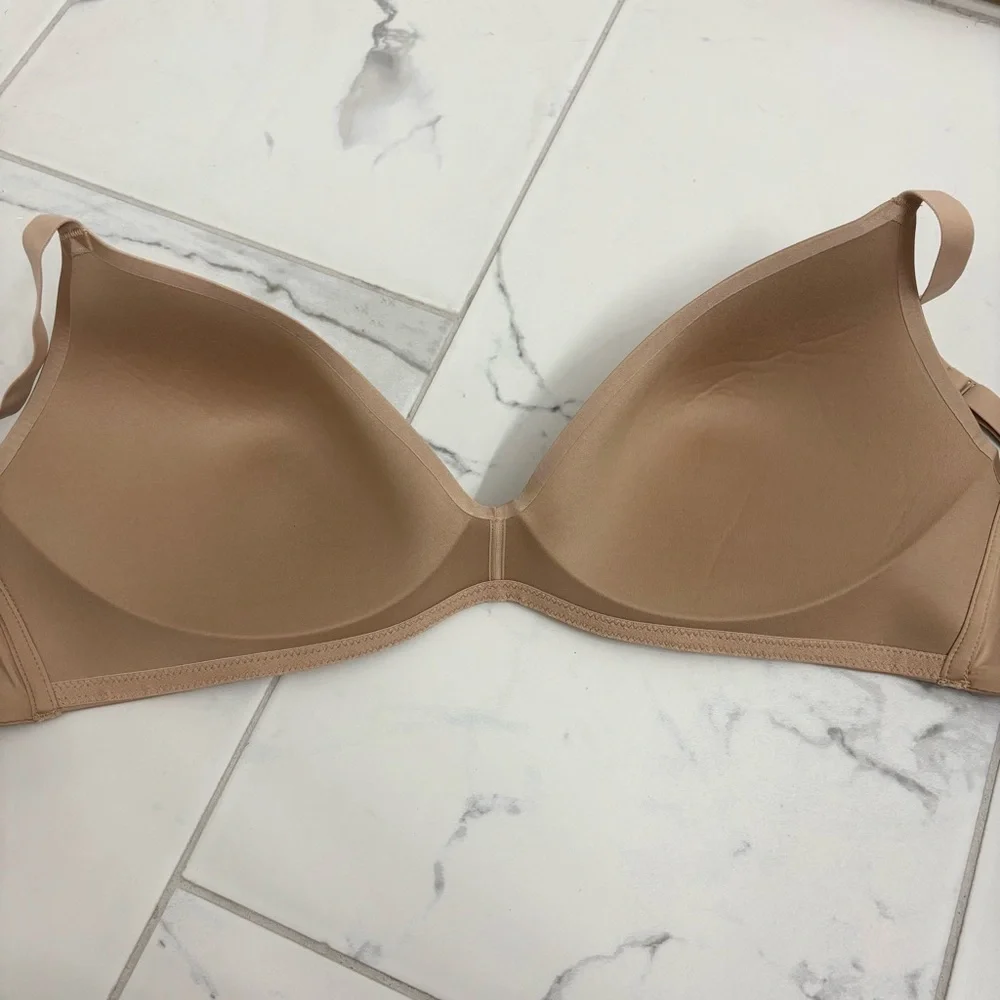 Skims Bra 36DDD Smoothing Full Coverage Nude Sand Everyday Wear Soft - Picture 4 of 5